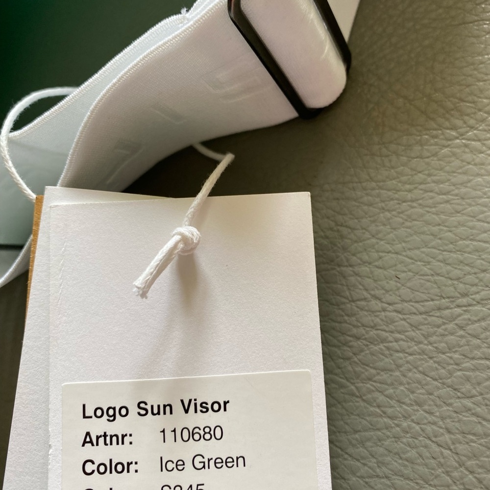 Rohnisch | Sun Visor with adjustable strap - Picture 5 of 8